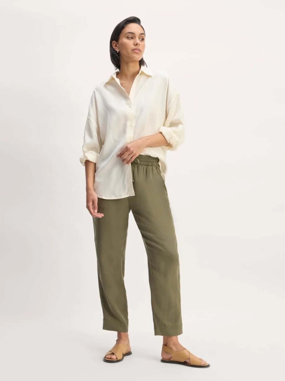 Everlane The Tapered Pant in Butterlite Small Olive
